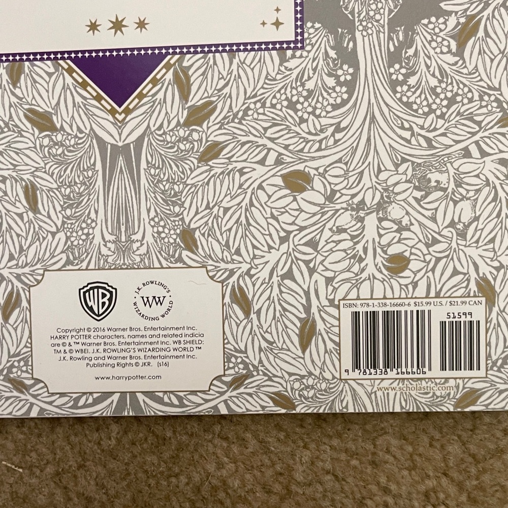 Harry Potter Celebratory Edition Coloring Book - new - 2016 - Picture 4 of 5
